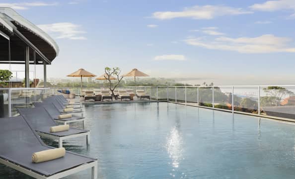 Hotel Aston Canggu Beach Resort con day pass