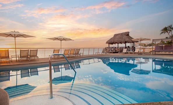 Hotel Sunset Plaza Beach Resort con day pass