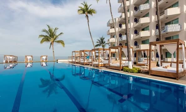 Hotel Crown Paradise Golden Hotel con day pass