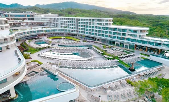Hotel Secrets Bahia Mita Surf & Spa Resort con day pass