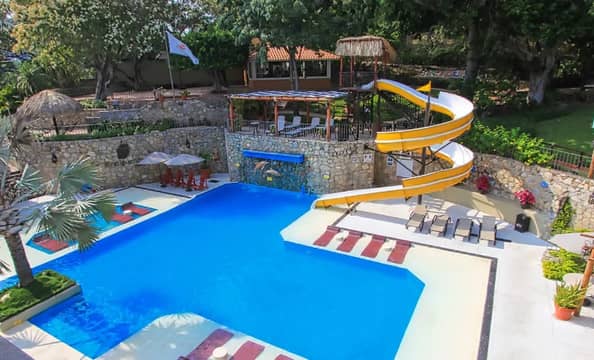 Hotel Binniguenda Huatulco All Inclusive & Beach Club con day pass