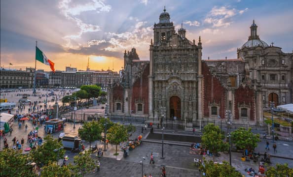Hotel Descubre Teotihuacán, CDMX y Tlaxcala desde Puebla con day pass