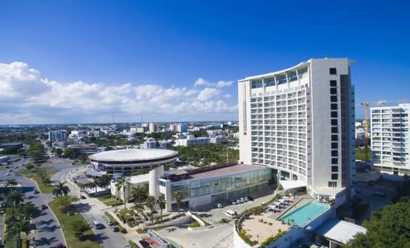 Hotel Krystal Urban Cancún con day pass