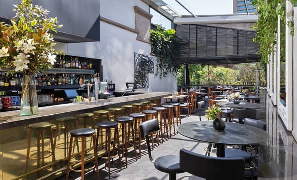 Hotel Tardeo Blanco Castelar con day pass