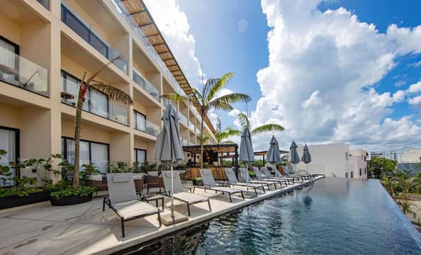 Hotel Hive Cancun by G Hotels con day pass