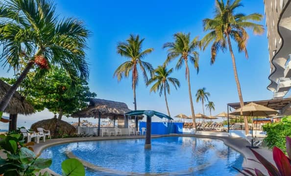 Hotel Krystal Beach Acapulco con day pass