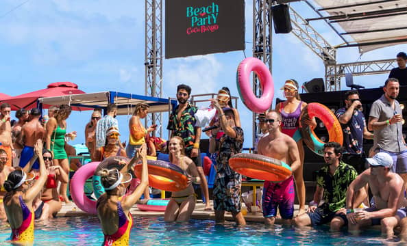 Hotel Coco Bongo Beach Party con day pass