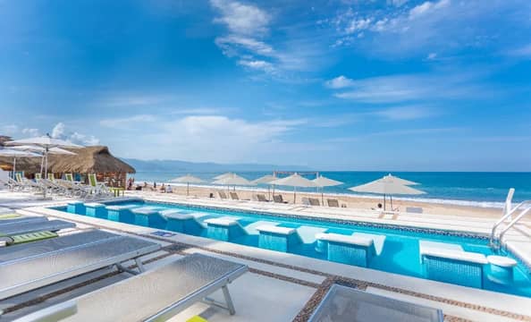 Hotel Buenaventura Grand Hotel & Great Moments con day pass