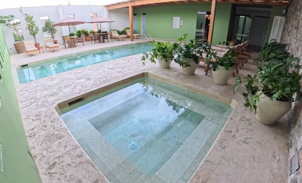 Hotel CASAREYNA Hotel con day pass