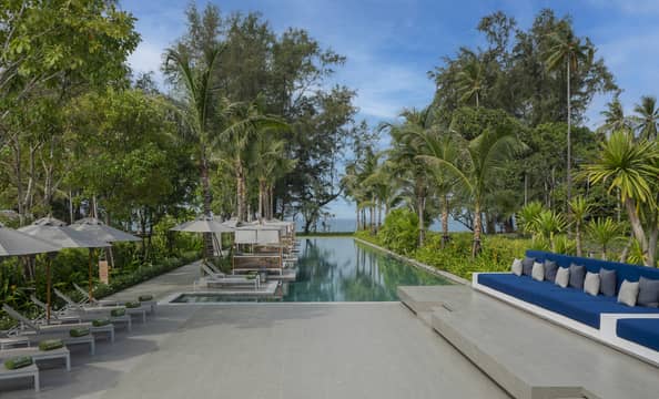 Hotel MELIÁ Phuket Mai Khao con day pass