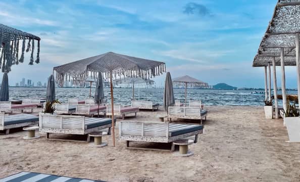 Hotel zzzClub Kabanna Luxury Beach Club con day pass