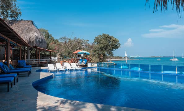 Hotel zzzHotel Isla Real  con day pass