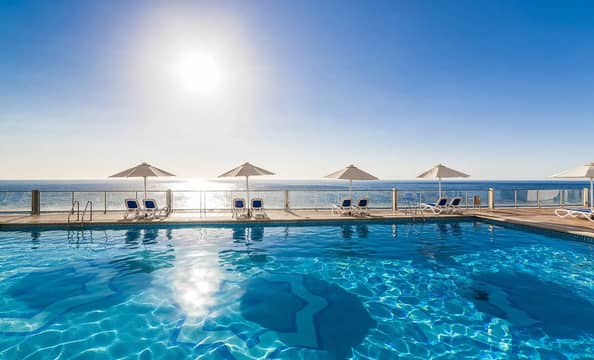 Hotel zzzGlobales América con day pass
