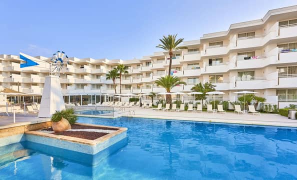 Hotel zzzGlobales Cala Bona con day pass
