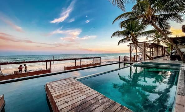 Hotel zzzAmansala Eco-Chic Resort & Spa con day pass