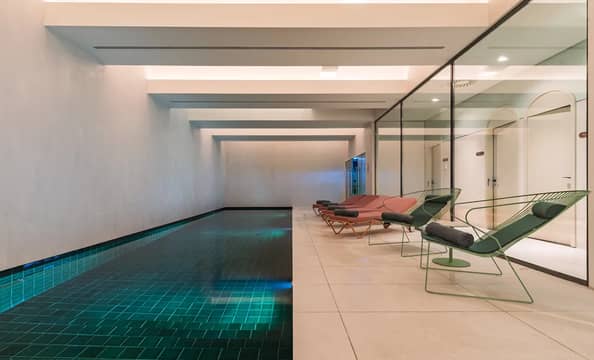 Hotel zzzLuster Hotel con day pass
