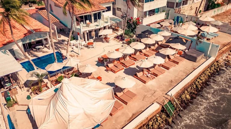 Hotel Wala Beach Club con day pass
