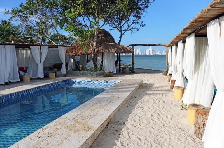 Hotel Tamarindo Beach House con day pass