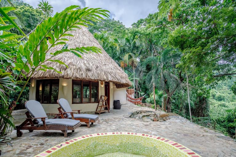 Hotel One Santuario Hotel y Reserva natural con day pass