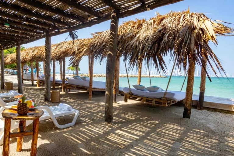Hotel Marazao Beach Hostel con day pass