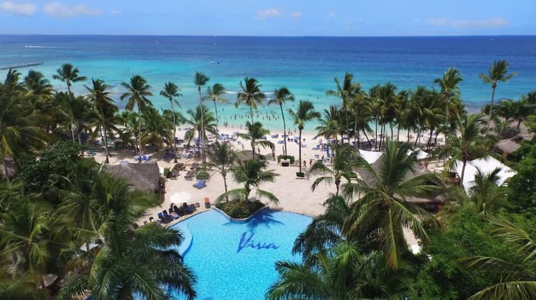 Hotel Viva Dominicus Beach by Wyndham con day pass