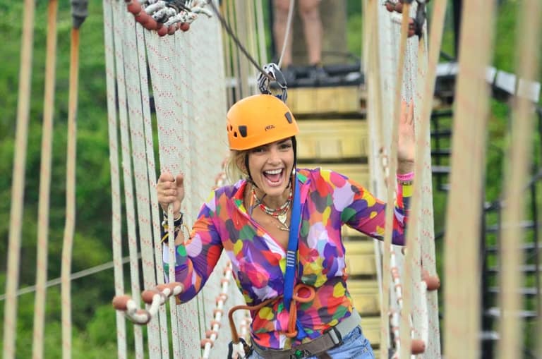Hotel Tour Triple AAAdventure Buggys, Zip Line y Catamaran con day pass
