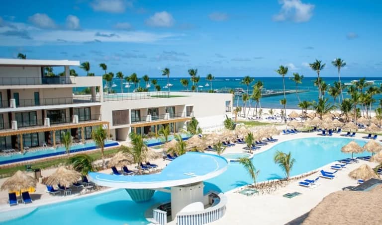 Hotel Serenade All Suites, Adults Only Resort con day pass