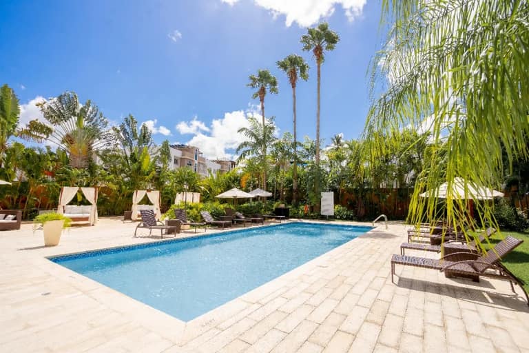Hotel Hodelpa Garden Court con day pass