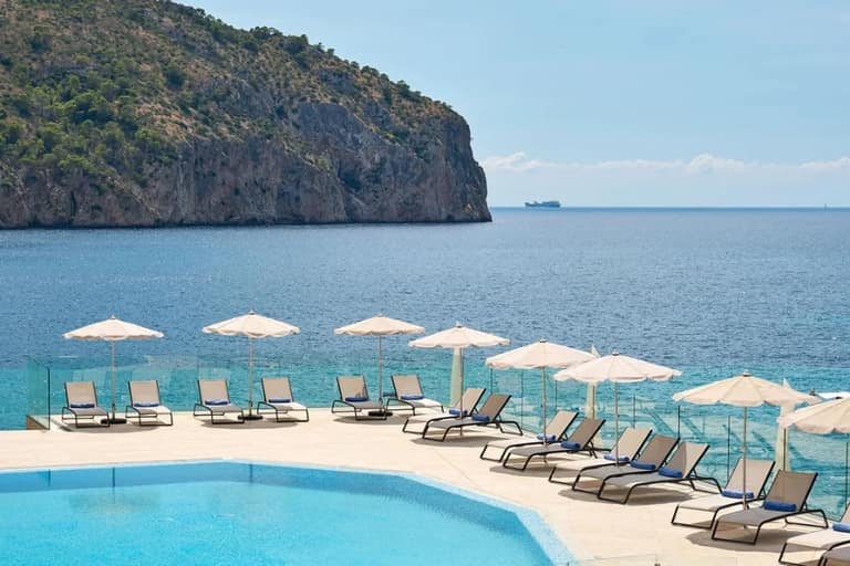 Hotel Bahía Suites Camp de Mar con day pass