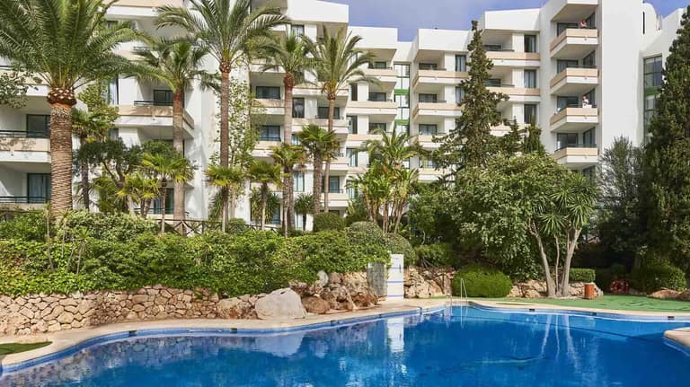 Hotel Globales Apartamentos Nova con day pass
