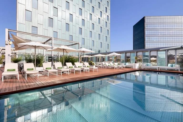 Hotel Meliá Barcelona Sky con day pass