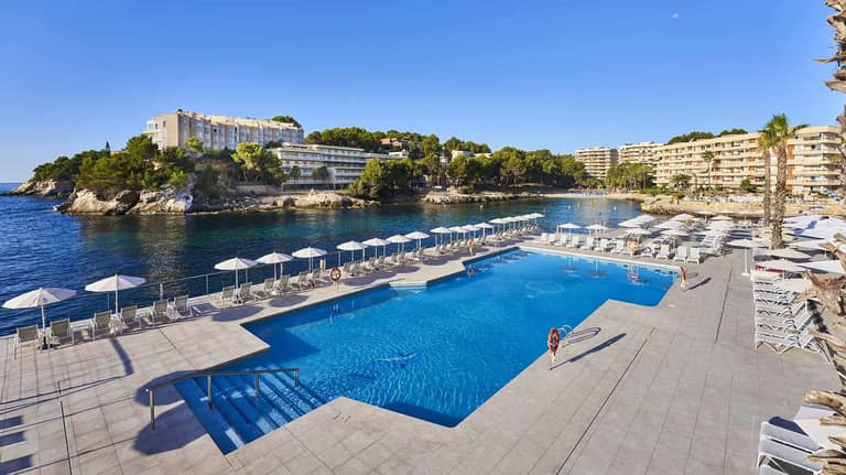 Hotel Globales Cala Viñas con day pass