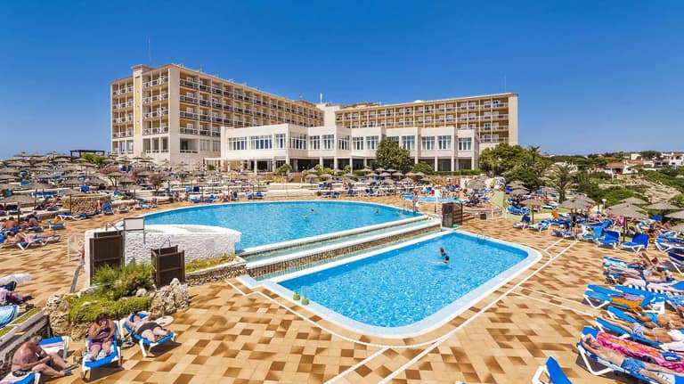 Hotel Globales Almirante Farragut con day pass