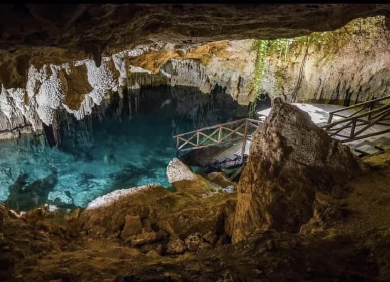 Hotel Cenotes Zapote Prehistóric Park con day pass