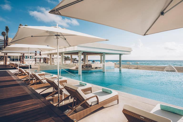 Hotel Iberostar Selection Coral Cancún con day pass