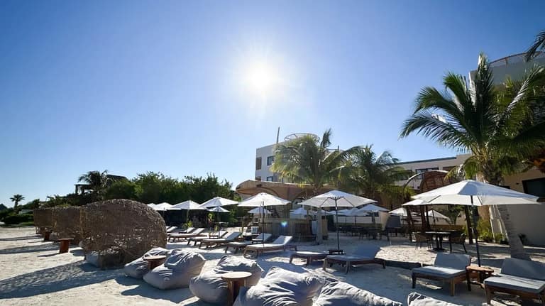 Hotel Ana y José Hotel & Beach Club Holbox con day pass