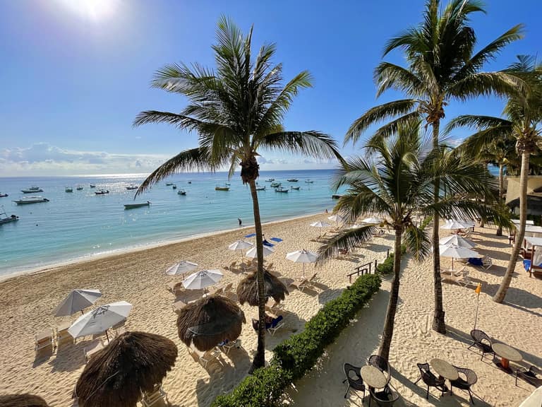Hotel The Reef Coco Beach con day pass