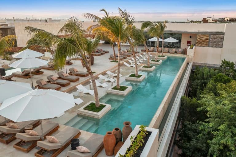 Hotel Motto by Hilton Tulum con day pass