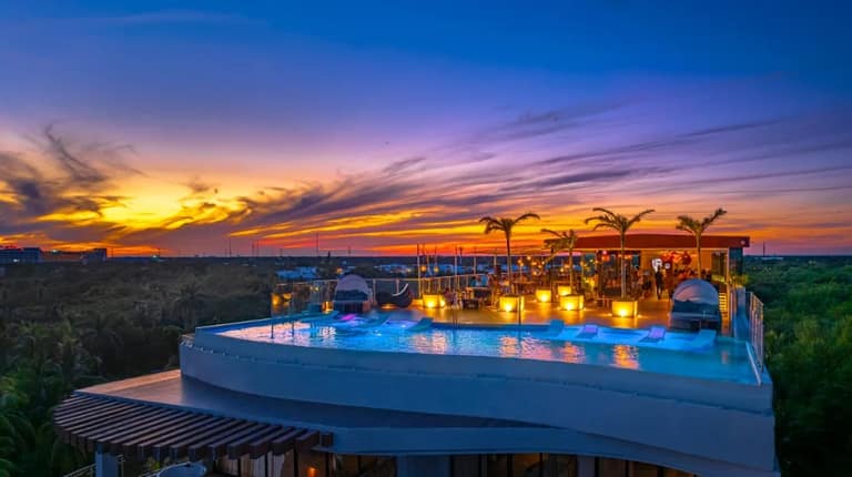 Hotel Mvngata Beach Hotel con day pass