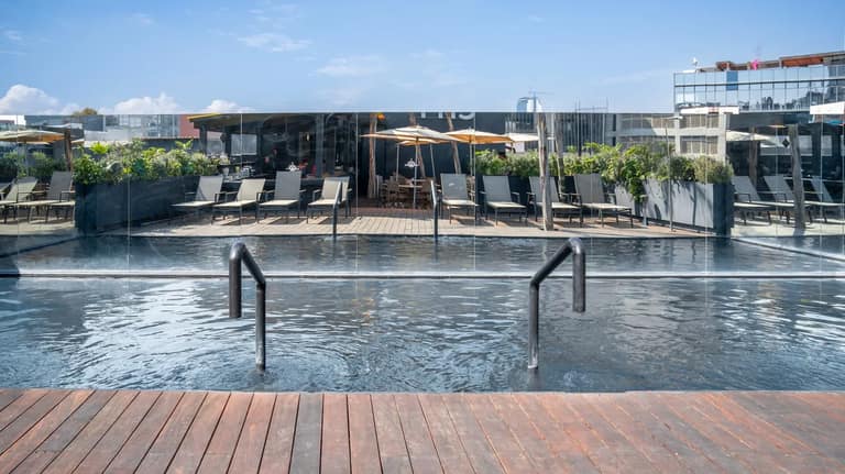Hotel Aina Rooftop con day pass