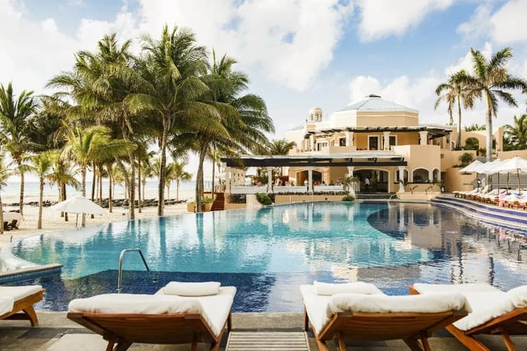 Hotel Royal Hideaway Playacar con day pass