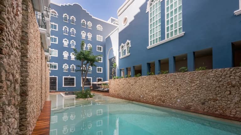 Hotel Villa Mercedes Merida, Curio Collection by Hilton con day pass