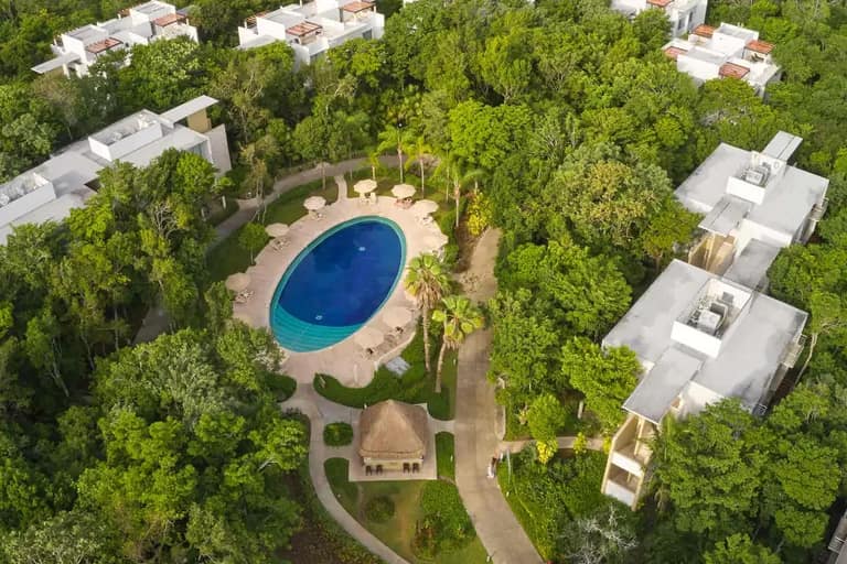Hotel Bahia Principe Luxury Sian Ka'an con day pass