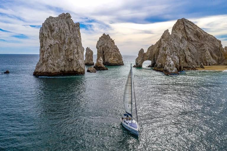Hotel Explora el paraíso a bordo del SYNERGY con day pass