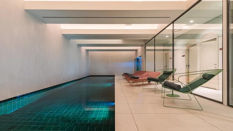 Hotel Luster Hotel con day pass