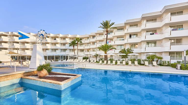 Hotel zzzGlobales Cala Bona con day pass