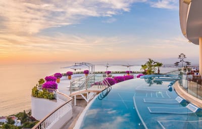 Hotel Grand Miramar All Luxury Suites & Residences con day pass