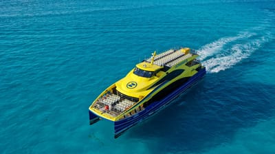 Hotel Ultramar Ferry Cancún - Isla Mujeres con day pass