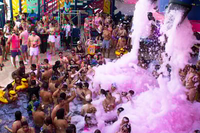 Hotel Coco Bongo Beach Party con day pass