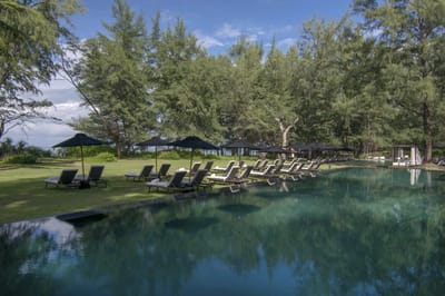 Hotel SALA Phuket Mai Khao Beach Resort con day pass